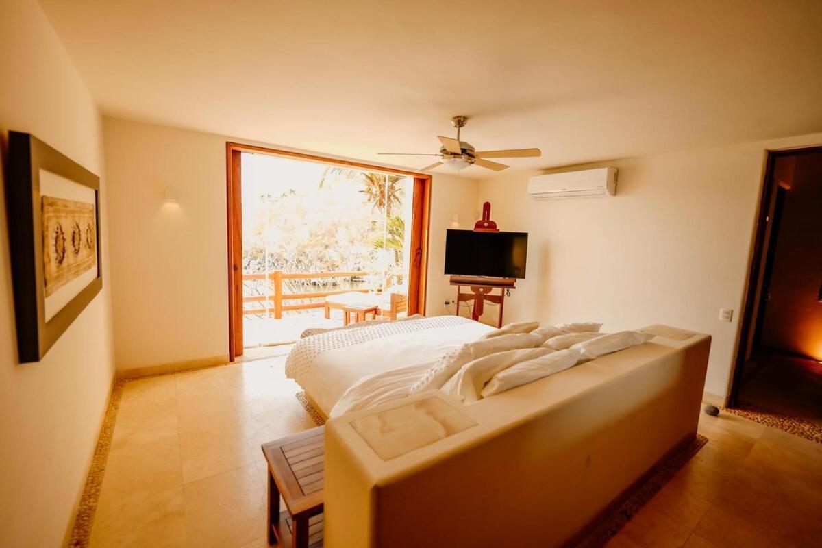 Dream Villa With Private Beach And Catering Zihuatanejo Eksteriør billede